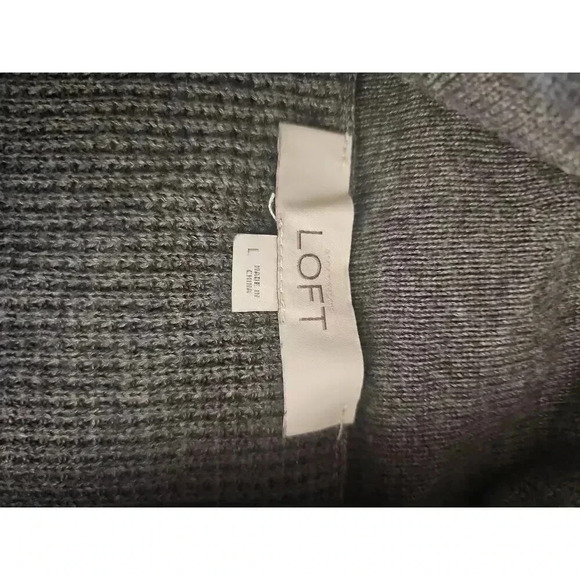 LOFT Cowl Neck Gray Pullover Womens Sweater Large - Picture 4 of 6